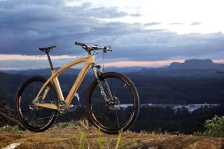 Renovo Red Stag Badash - The Wooden Bike